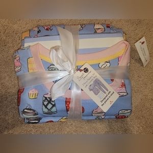 Women's 3 Piece Pajama Set